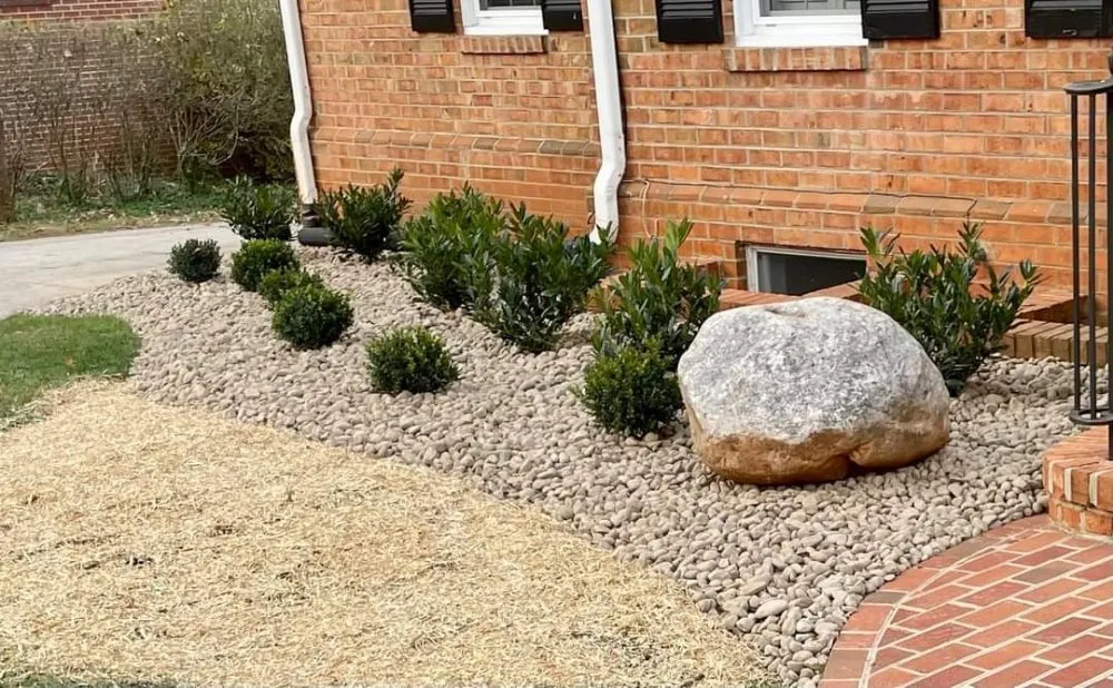 Local outdoor landscaping in Raleigh, NC - Mendoza Landscaping