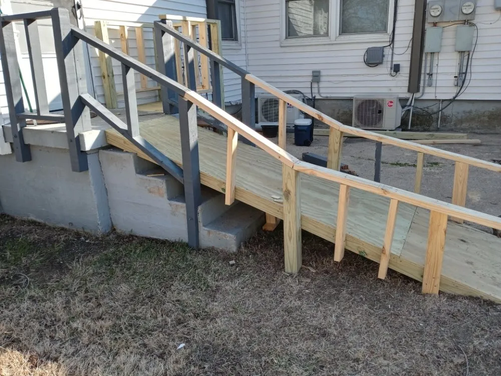 Professional yard cleanup service for beautiful yards in Harker Heights, TX by Mendoza Lawn Care & Handyman Service