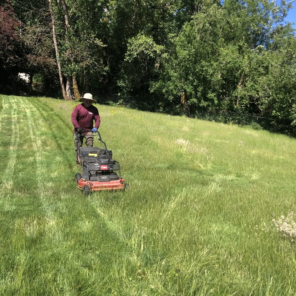 Top-rated garden landscaping in Portland, OR - Mendoza Lawn Care