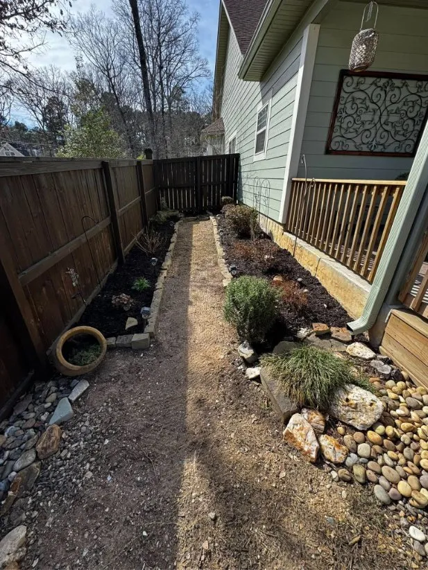 Expert yard cleanup service experts serving Sheridan, AR - Mendoza Lawn Care