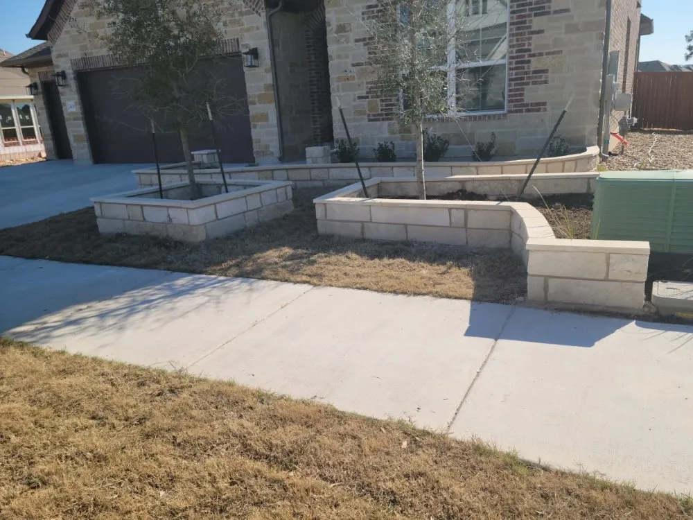 Custom lawn mowing service in Hutto, TX by Mendoza Masonry and More
