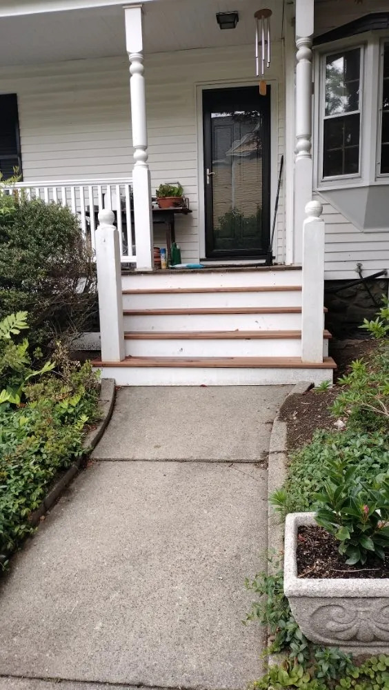 Affordable yard cleanup service in Boylston, MA - Mendoza Pro Service