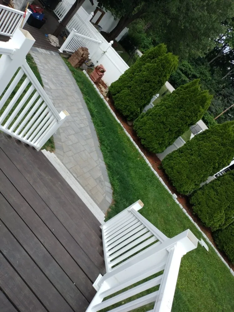 Local landscaping services experts serving Boylston, MA - Mendoza Pro Service