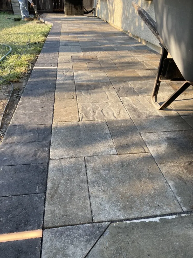 Custom outdoor landscaping experts serving Elk Grove, CA - Mendoza’s Concrete Service