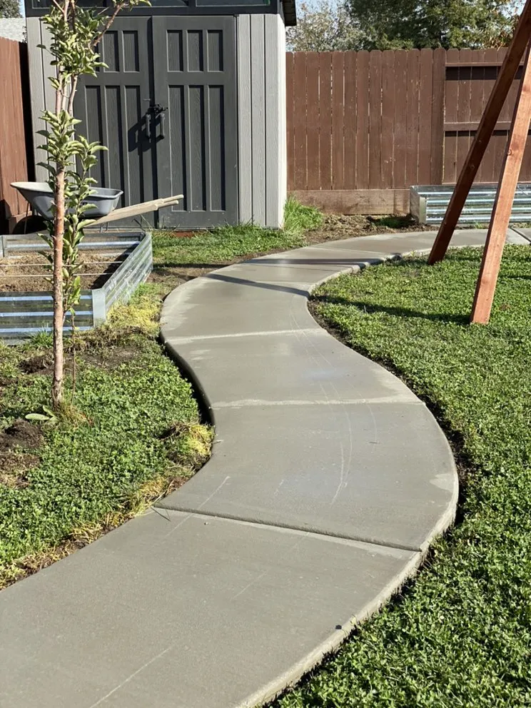 Local outdoor landscaping for homes across Elk Grove, CA - Mendoza’s Concrete Service