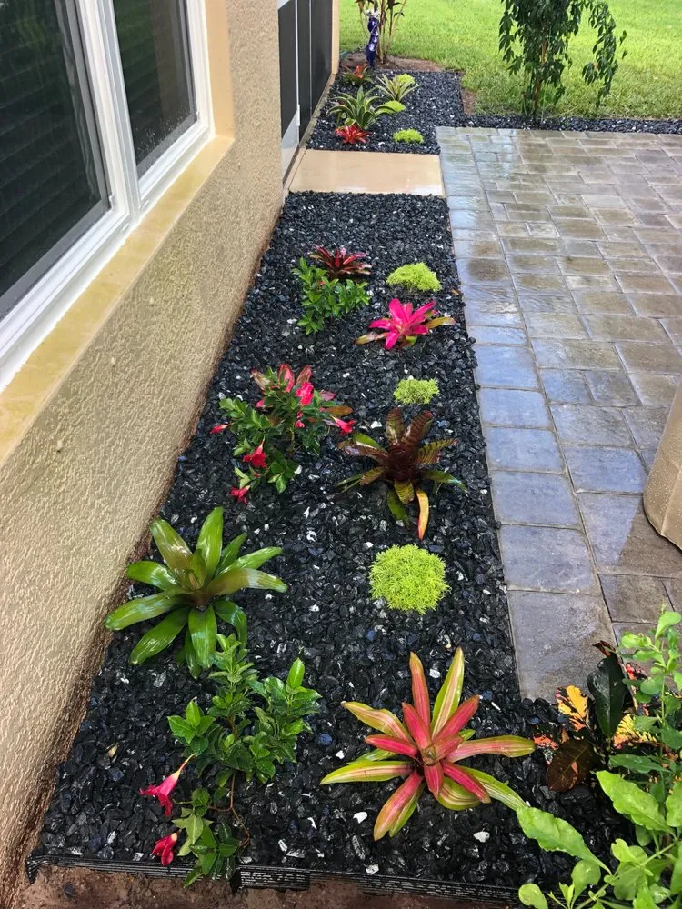 Affordable garden landscaping in Bonita Springs, FL - Mendoza's Landscaping Design