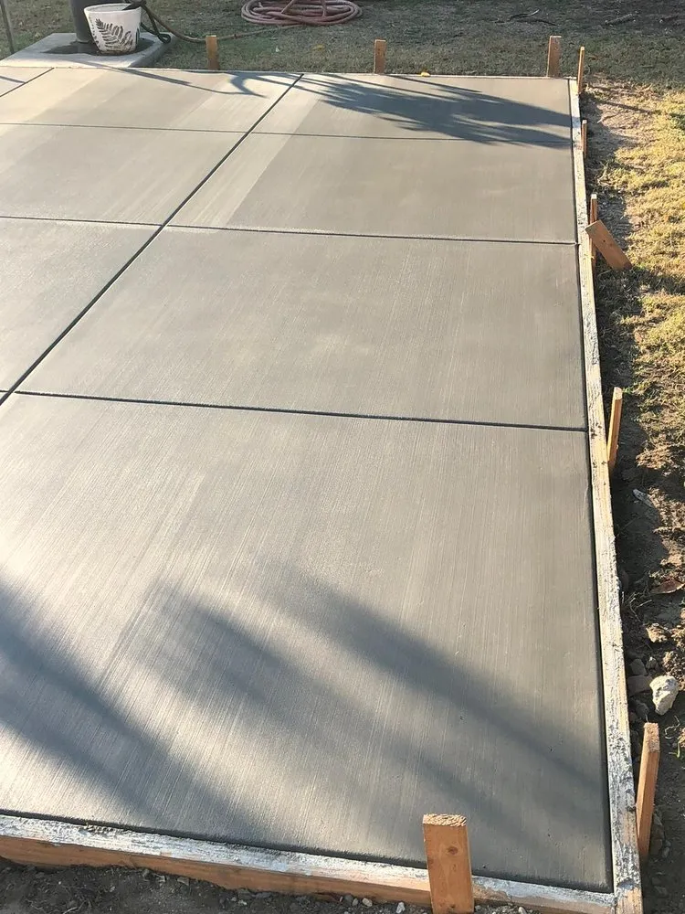 Custom lawn care service in Fontana, CA - Mendozas Landscaping