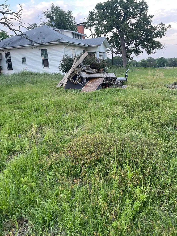 Local residential landscaping for homes across Teague, TX - Mendoza’s Lawn Maintenance