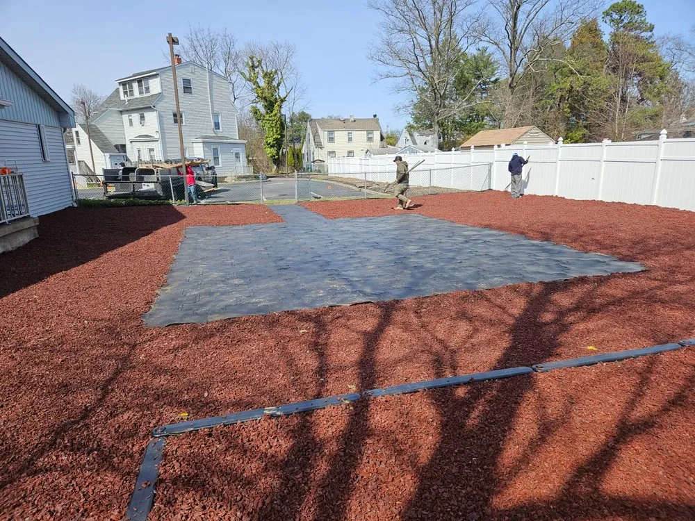 Custom landscape installation experts serving Hamilton, NJ - Menendez Landscaping