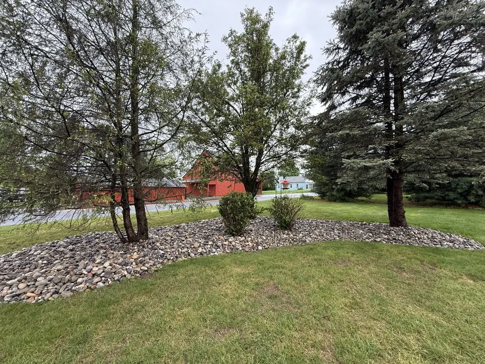 Trusted garden landscaping for homes across Shoemakersville, PA - Mengel's Outdoor Services