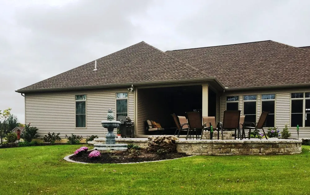 Expert garden landscaping experts serving East Amherst, NY - Menne Garden Artistry