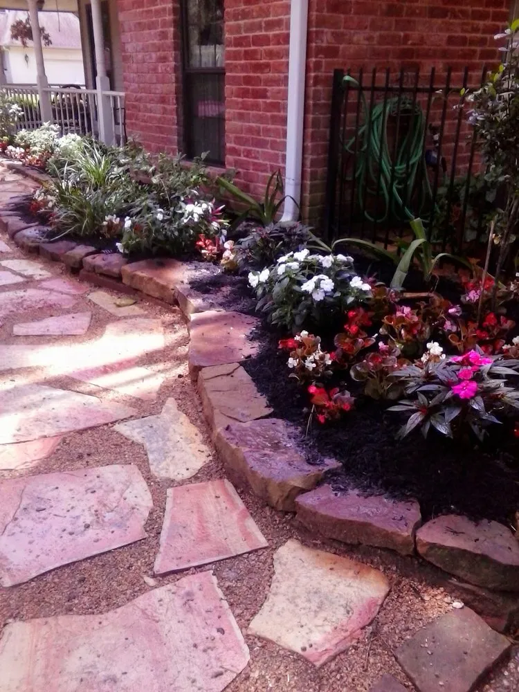 Custom garden landscaping in Tomball, TX by Mercado's Landscape & Tree Service