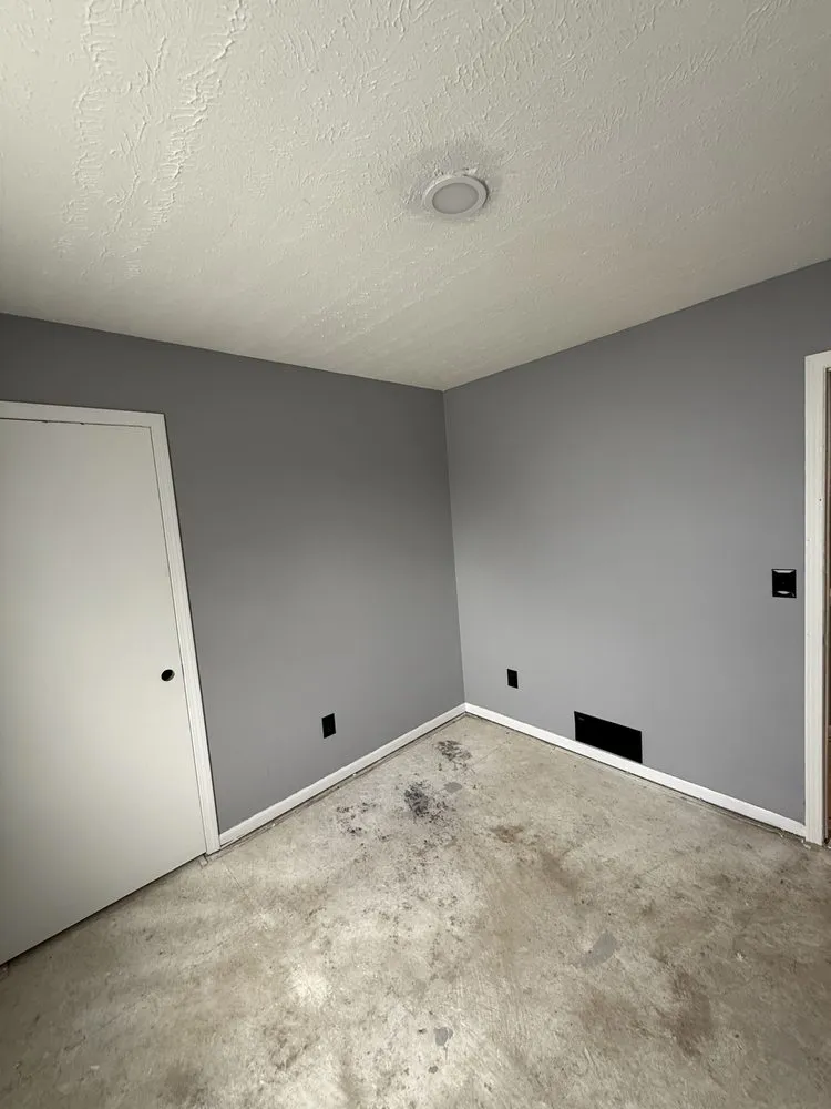 Local lawn care service experts serving Cleveland, OH - Mercado's Rehabbing