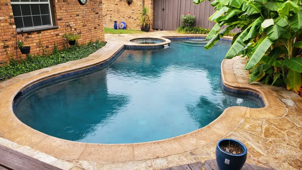 Top-rated landscaping services in Plano, TX - Mercedes Pools