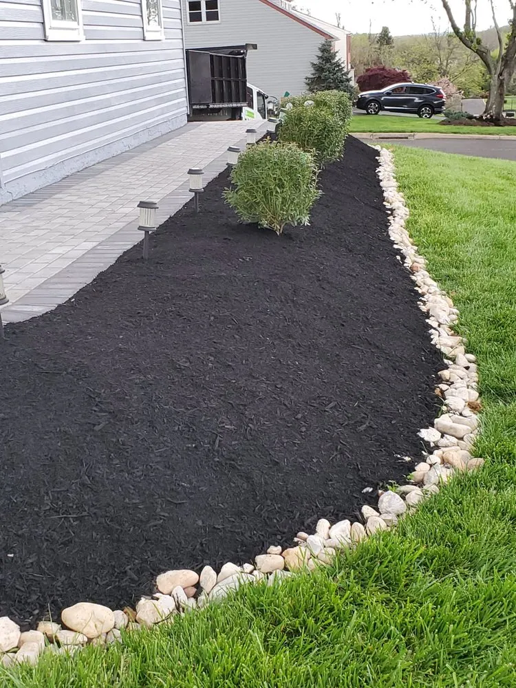 Top-rated lawn care service in Bensalem, PA - Merchan's Landscaping and Tree Service