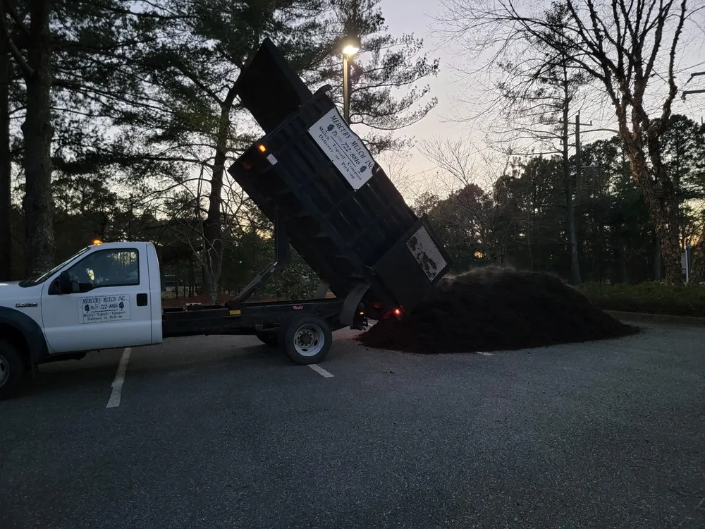 Reliable lawn care service in Hampton, VA - Mercury Mulch