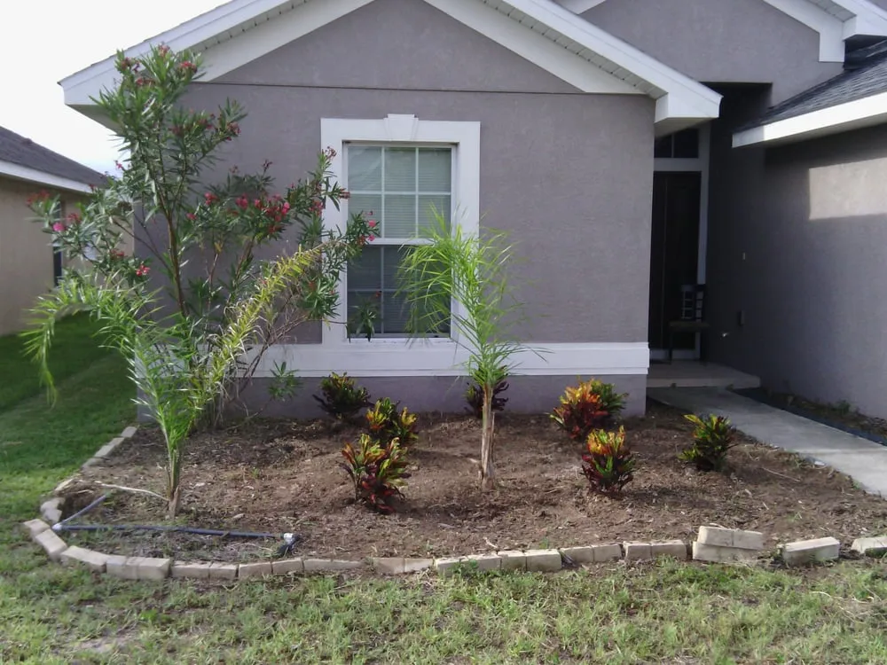 Reliable lawn care service with custom design across Ellenton, FL - Mercy Landscaping