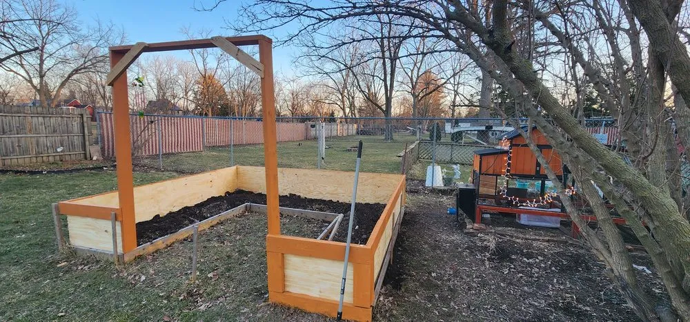 Custom lawn mowing service in Oconomowoc, WI by Merganser Unlimited