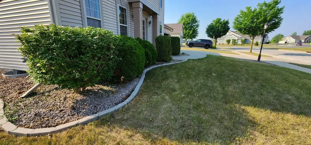 Top-rated residential landscaping for beautiful yards in Oconomowoc, WI by Merganser Unlimited