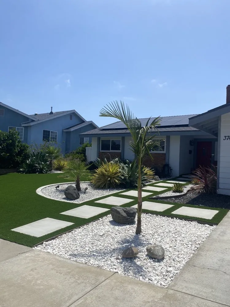 Reliable lawn care service for homes in San Diego, CA by Merida Blanca Landscaping Services