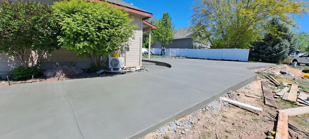 Affordable lawn care service with custom design across Meridian, ID - Meridian Concrete