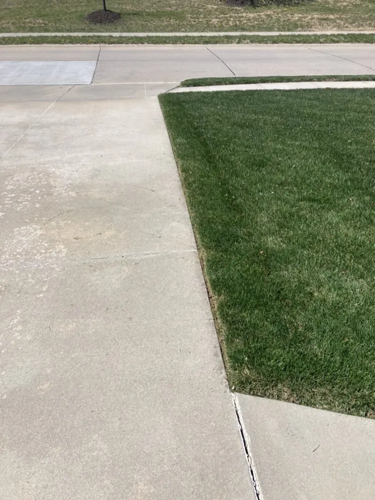 Affordable outdoor landscaping for year-round maintenance in Omaha, NE by Meridian Park Lawn Care Service