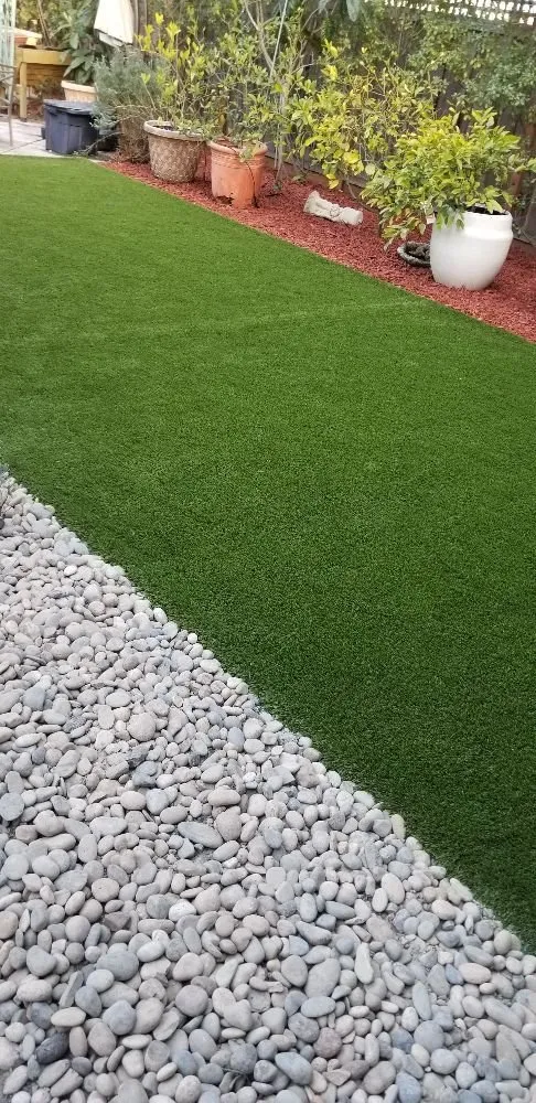 Custom yard maintenance in Palo Alto, CA by Merlos Landscaping