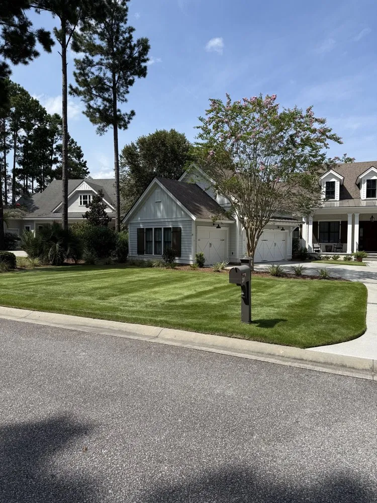 Local lawn care service experts serving Bluffton, SC - Merrick Services