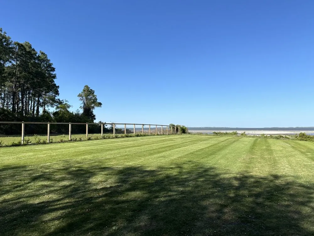 Trusted garden landscaping in Bluffton, SC by Merrick Services