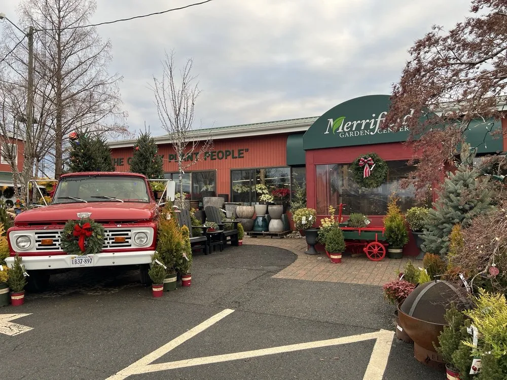 Affordable lawn care service in Merrifield, VA - Merrifield Garden Center