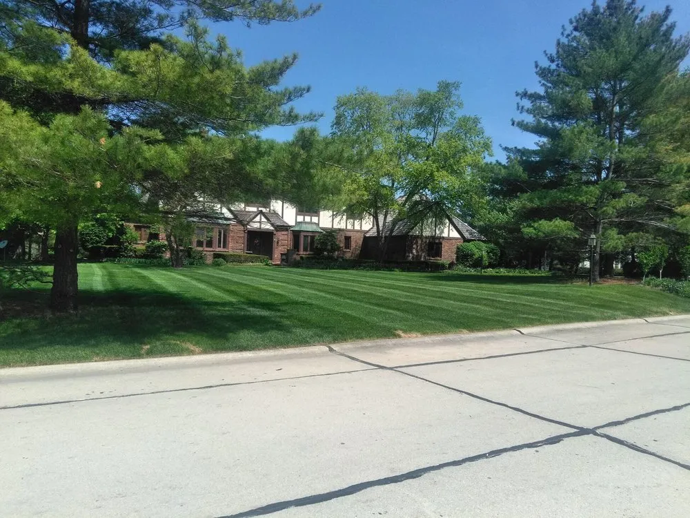 Expert landscaping services in Champaign, IL - Merrill Landscape Services