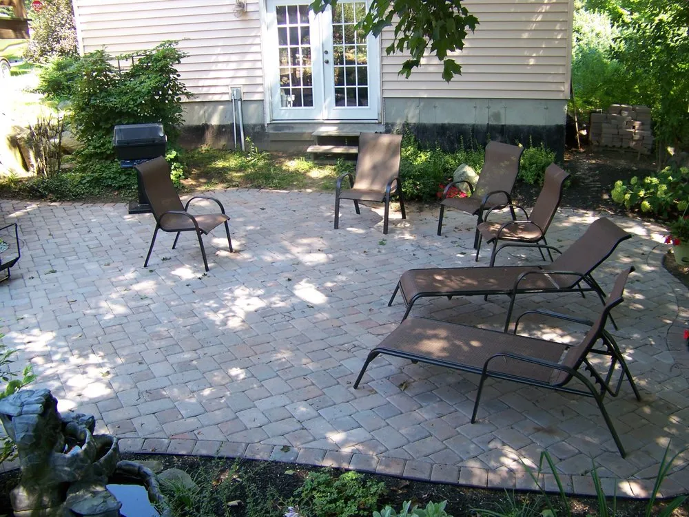 Trusted yard maintenance with custom design across Merrimack, NH - Merrimack Landscape Materials