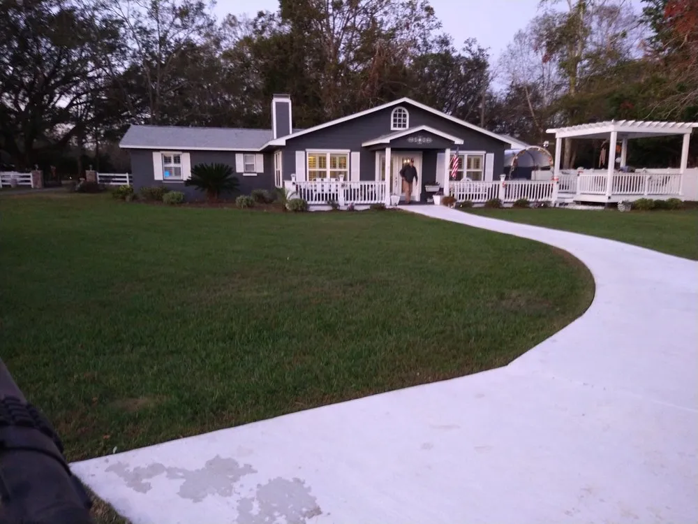 Local lawn mowing service experts serving Pensacola, FL - Merritt Landscaping & More