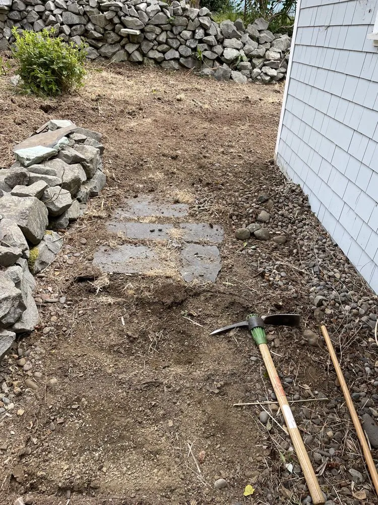 Custom landscaping services experts serving Lincoln City, OR - Merritt Lawncare