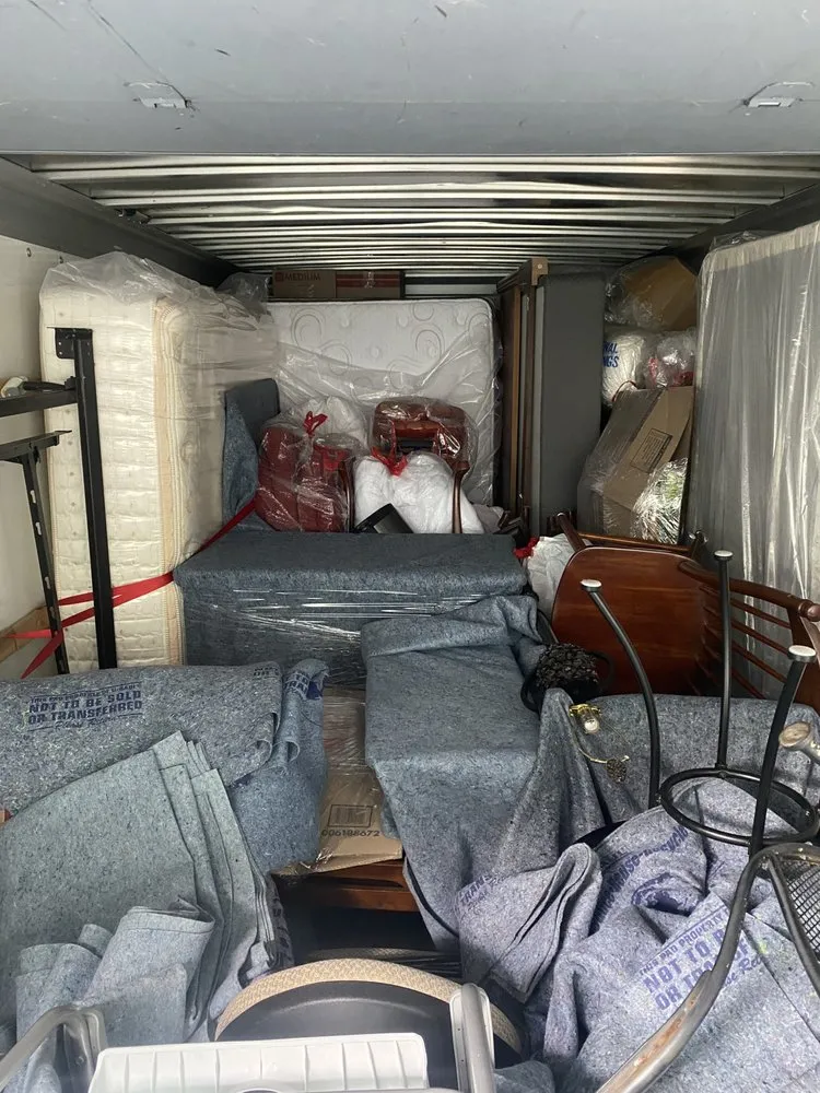 Trusted garden landscaping in Greenwood, SC by Merritt Moving