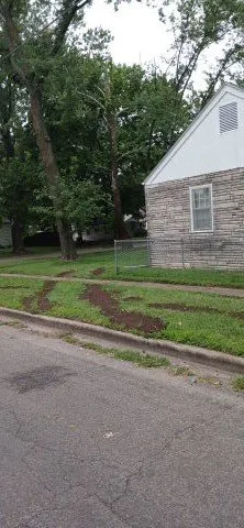 Local yard maintenance in Topeka, KS - Merten Home & Lawn Care