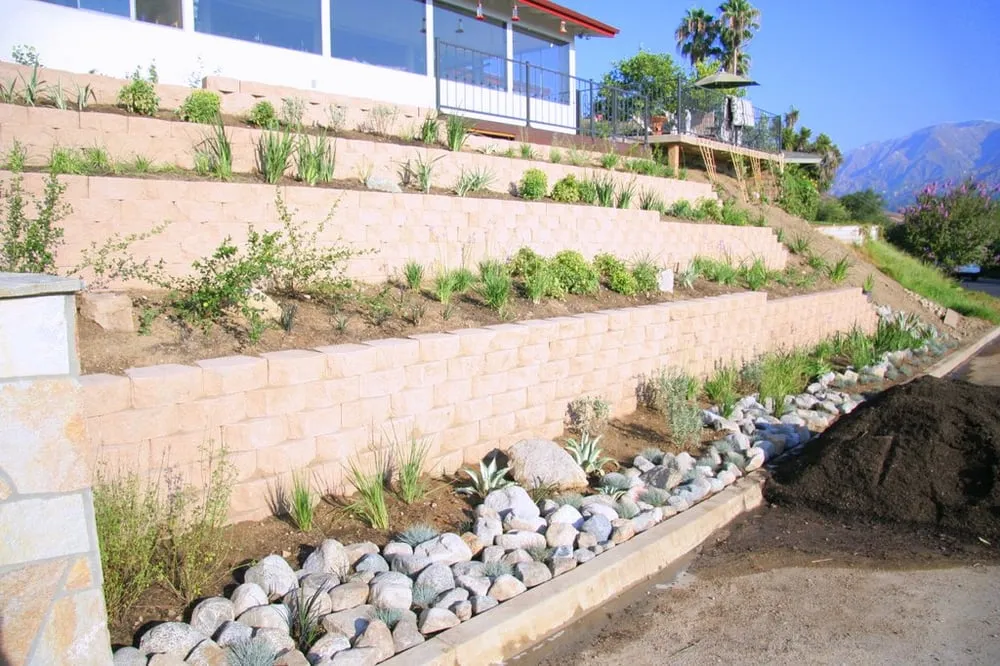 Affordable lawn mowing service in Los Angeles, CA by Mesquite Landscape & Hardscape