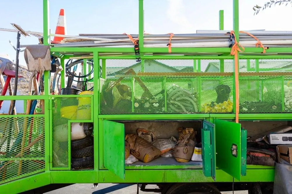 Reliable lawn mowing service experts serving Queen Creek, AZ - Mesquite Landscaping