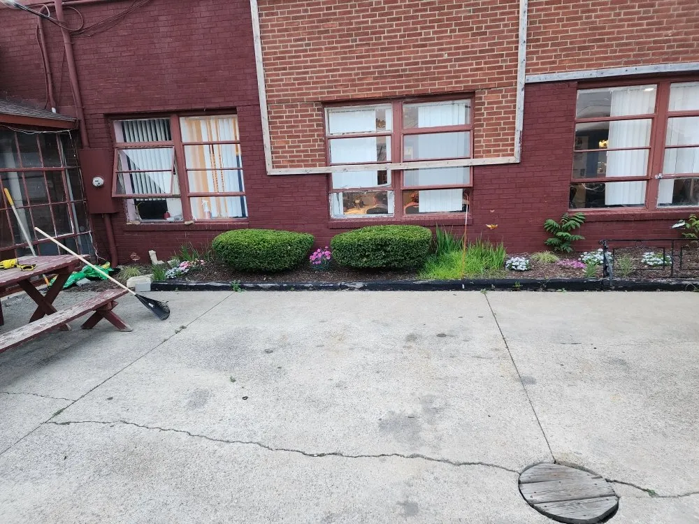 Expert lawn care service for outdoor upgrades across Parma, OH - Messiah Services