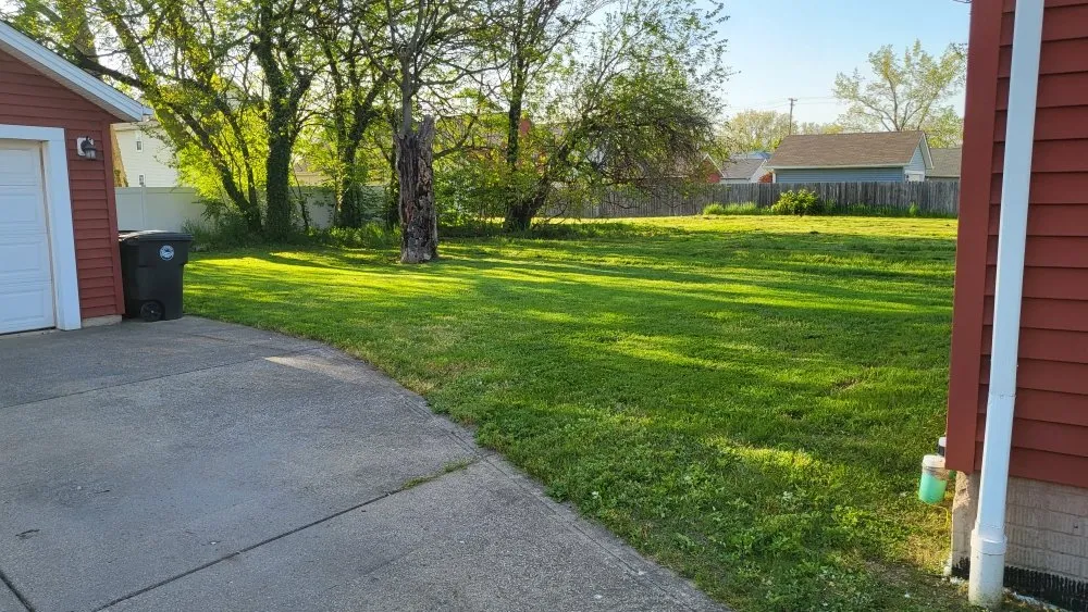 Reliable landscaping services for homes in Parma, OH by Messiah Services