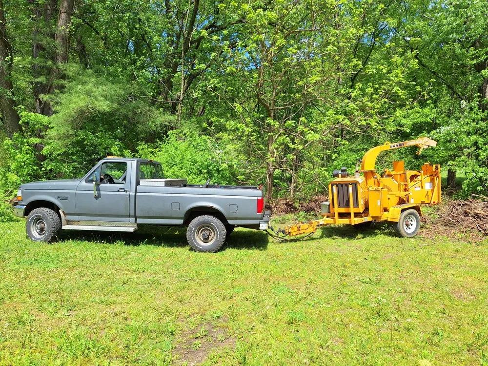 Custom lawn mowing service experts serving Columbia, NJ - Messmer Property Maintenance