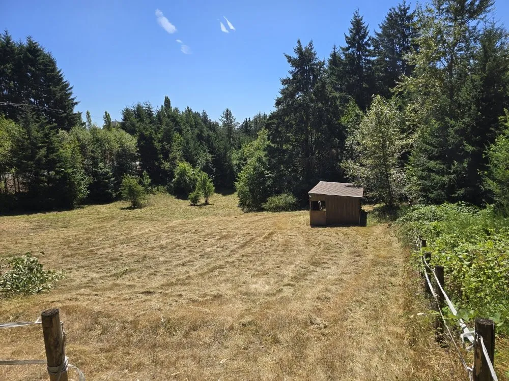 Local garden landscaping for homes in La Center, WA by Messner Field Solutions