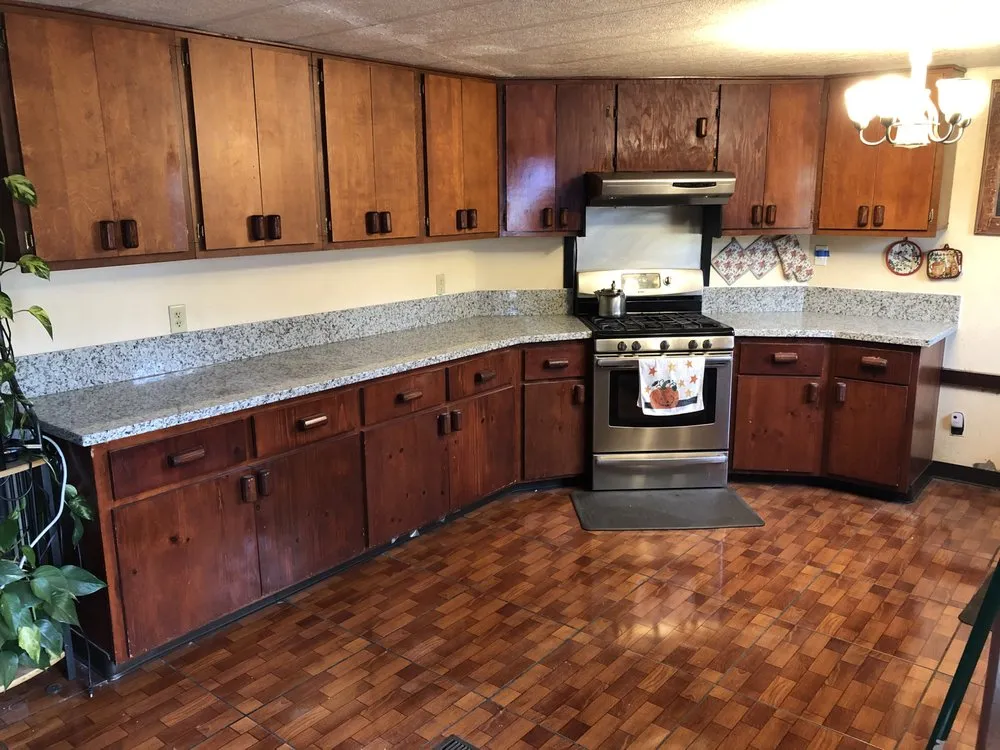 Expert lawn mowing service in Tigard, OR - Metamorphosis General Contractor