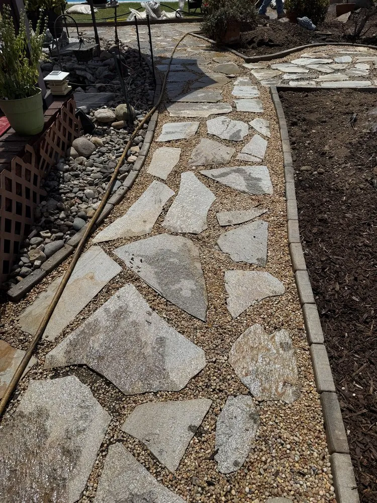 Custom yard maintenance experts serving Encinitas, CA - Meticulous Landscape