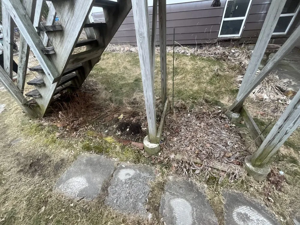 Reliable yard maintenance for residential properties in Colchester, VT by Meticulous Landscaping