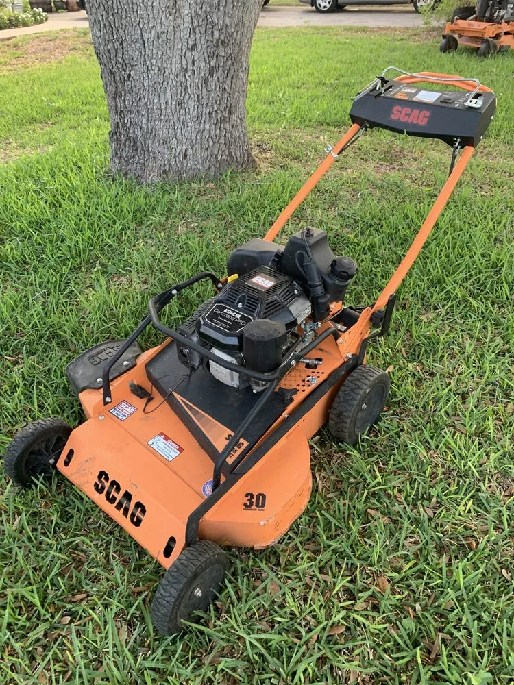 Affordable garden landscaping experts serving Weslaco, TX - Meticulous Lawn Care