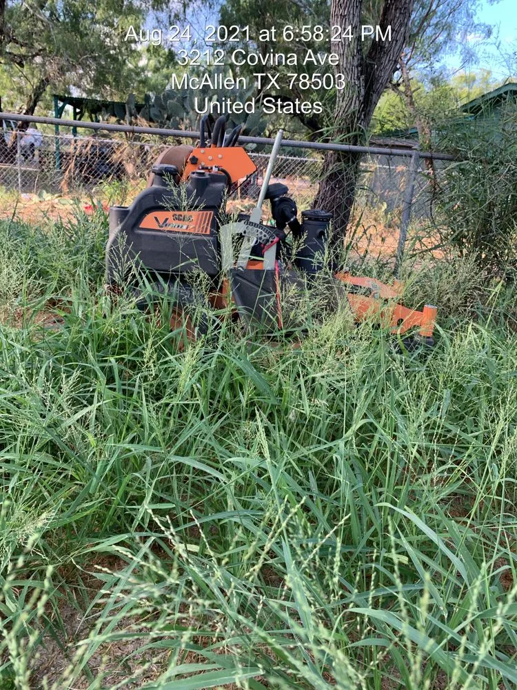 Local garden landscaping experts serving Weslaco, TX - Meticulous Lawn Care