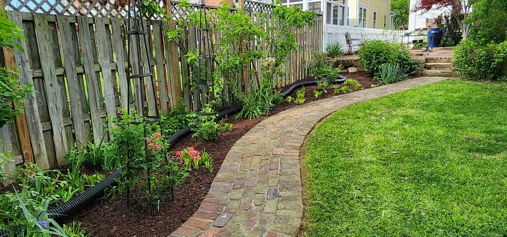 Expert outdoor landscaping in Fredericksburg, VA - Meticulously Manicured Lawns