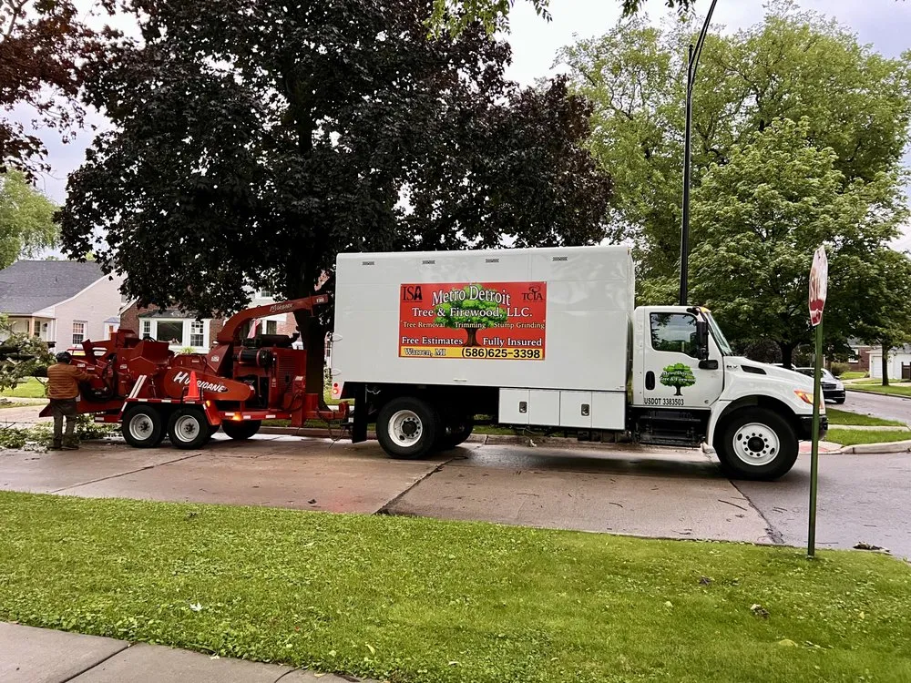 Affordable outdoor landscaping for beautiful yards across Warren, MI - Metro Detroit Tree and Firewood