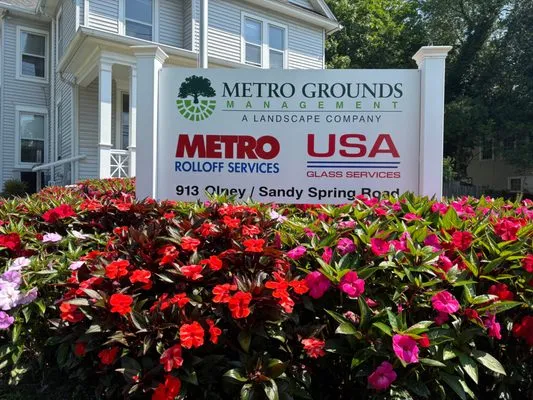 Metro Grounds Management Logo